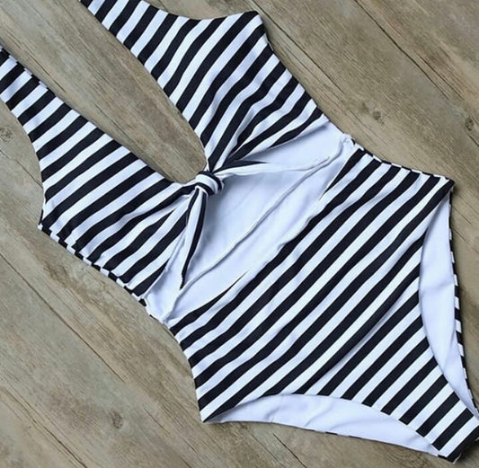 Oia One Piece